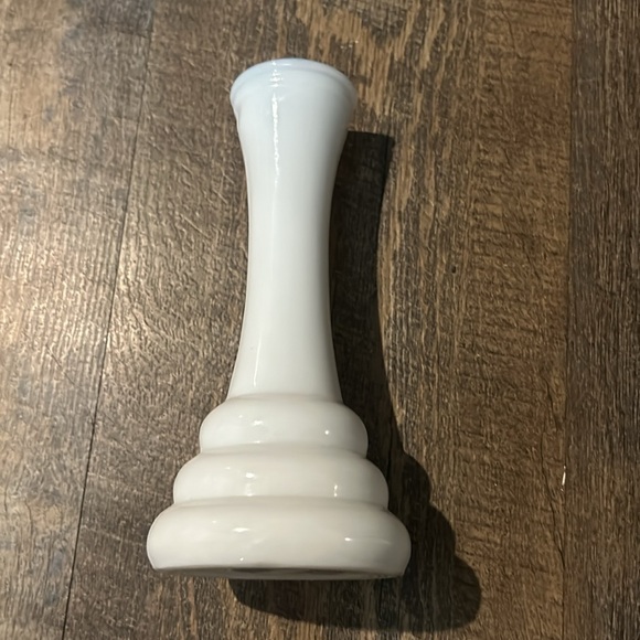 Vintage White Randall Milk Glass Six Inch 3 Tier Base Art Deco Style Bud Vase - Picture 3 of 4